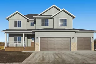 4724 Hampton Loop S, Moorhead, MN 56560 - Photo 1