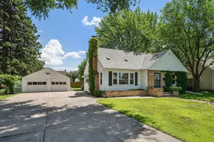 6939 Oakland Ave, Richfield, MN 55423 - Photo 1