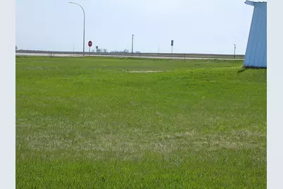 000 Hwy 15, Hanska, MN 56041 - Photo 4