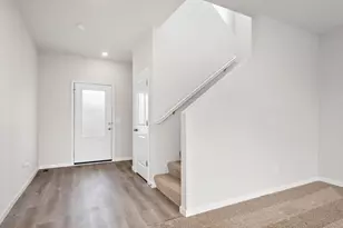 160 Summerfield Dr, Waverly, MN 55390 - Photo 2