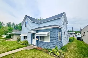 304 23rd Ave N, Saint Cloud, MN 56303 - Photo 1