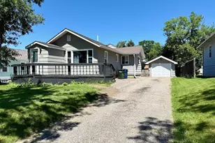 111 E Cherry Ave, Fergus Falls, MN 56537 - Photo 1