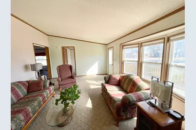 513 N Main Street, Sanborn, MN 56083 - Photo 8