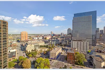 1225 Lasalle Ave #2301, Minneapolis, MN 55403 - Photo 28