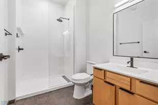 117 Broadway N, Fargo, ND 58102 - Photo 18