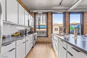 117 Broadway N, Fargo, ND 58102 - Photo 6