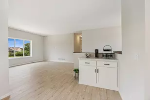 2892 29th St NE, Sauk Rapids, MN 56379 - Photo 10