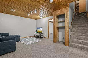 104 South Dr, Circle Pines, MN 55014 - Photo 14