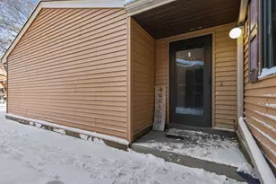 104 South Dr, Circle Pines, MN 55014 - Photo 18