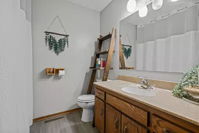 104 South Drive #B, Circle Pines, MN 55014 - Photo 12