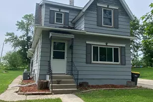 104 NE 3rd St, Buffalo Lake, MN 55314 - Photo 1