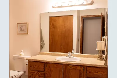 32 11th Avenue S #305, Hopkins, MN 55343 - Photo 16