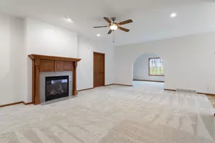 205 Ashley Ln, Alexandria, MN 56308 - Photo 2