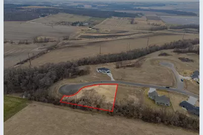 917 8th Street SW, Pine Island, MN 55963 - Photo 1