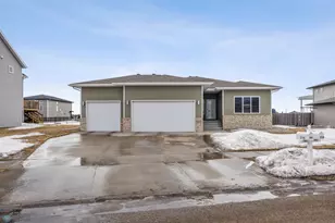 2118 42nd St S, Moorhead, MN 56560 - Photo 1