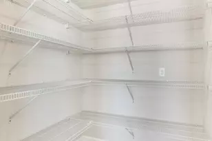 5096 Airlake Dr, Woodbury, MN 55129 - Photo 6