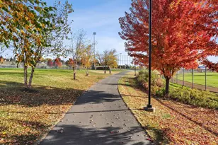 8337 Brumby Trl, Woodbury, MN 55129 - Photo 24