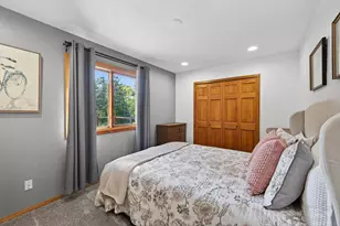 10243 Englewood Dr, Eden Prairie, MN 55347 - Photo 14