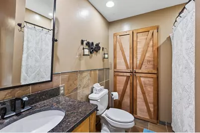 10243 Englewood Drive, Eden Prairie, MN 55347 - Photo 16