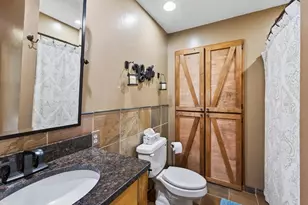 10243 Englewood Dr, Eden Prairie, MN 55347 - Photo 16