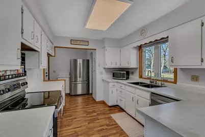 330 8th Street E, Hector, MN 55342 - Photo 1