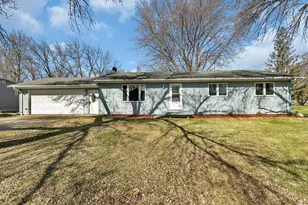 330 8th St E, Hector, MN 55342 - Photo 2