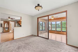 2591 Carver Ave E, Maplewood, MN 55119 - Photo 10