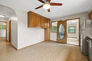 2591 Carver Ave E, Maplewood, MN 55119 - Photo 16