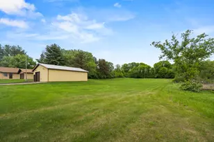 2591 Carver Ave E, Maplewood, MN 55119 - Photo 56
