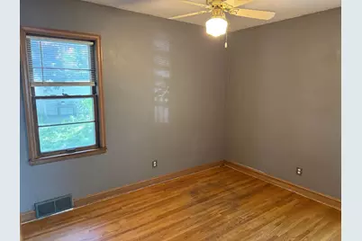 2016 Como Avenue, Saint Paul, MN 55108 - Photo 12