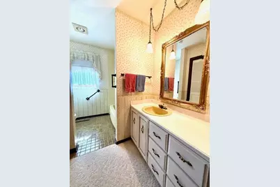 107 Sunnyside Drive E, Caledonia, MN 55921 - Photo 22