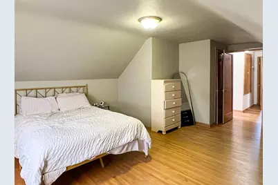 305 Kneale Avenue N, Thief River Falls, MN 56701 - Photo 26