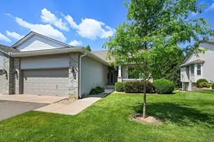 843 Woodduck Dr, Woodbury, MN 55125 - Photo 1