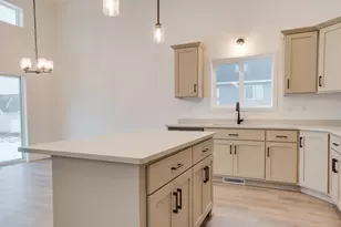 2516 38th Ave S, Moorhead, MN 56560 - Photo 14