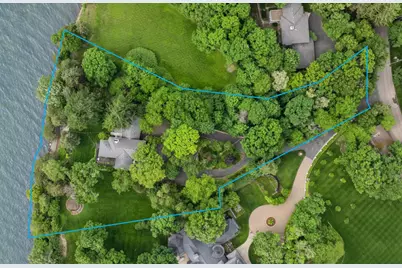 547 Harrington Road, Wayzata, MN 55391 - Photo 2