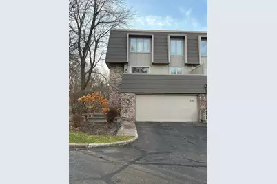 10346 Berkshire Road, Bloomington, MN 55437 - Photo 22