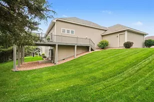 63 E Canyon Dr, Hudson, WI 54016 - Photo 24