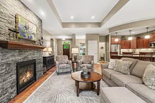 63 E Canyon Dr, Hudson, WI 54016 - Photo 6
