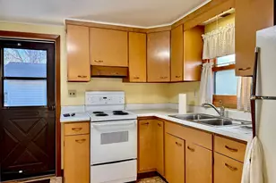 685 Main Street W, Isle, MN 56342 - Photo 4