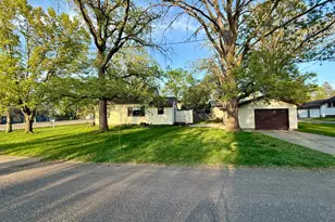 685 Main Street W, Isle, MN 56342 - Photo 28