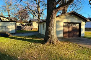 685 Main Street W, Isle, MN 56342 - Photo 26