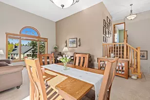890 Winterberry Ct, Woodbury, MN 55125 - Photo 14