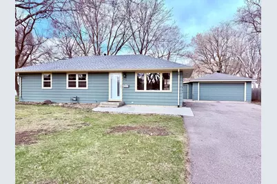 1216 15th Street SW, Willmar, MN 56201 - Photo 1