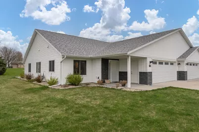 209 Plum Run, Le Sueur, MN 56058 - Photo 1