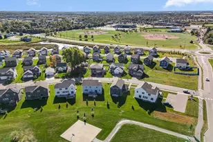 528 Goldenrod Trl, Waconia, MN 55387 - Photo 24