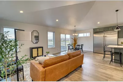 2577 69th Avenue S, Fargo, ND 58104 - Photo 6