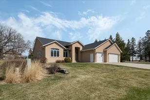 15 Bluegrass Dr NW, Alexandria, MN 56308 - Photo 1