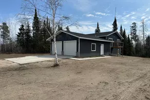 56626 Birchwood Dr, Warroad, MN 56763 - Photo 4