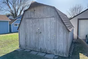 301 E 1st St, Adrian, MN 56110 - Photo 20