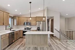 1629 Mallard Ave, Baldwin, WI 54002 - Photo 2